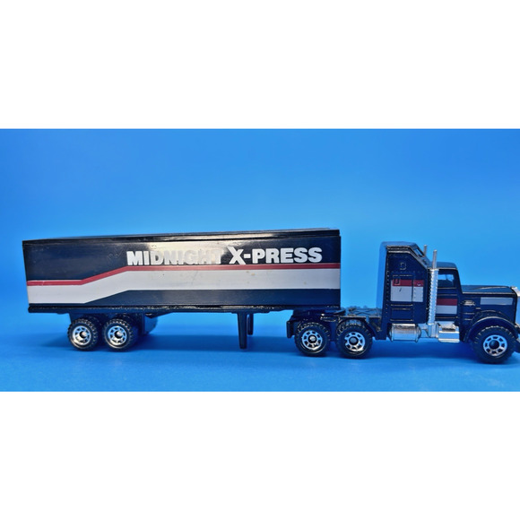 MIDNIGHT-X-PRESS Matchbox MACK Kenworth Semi-Tractor Truck Trailer 1981 - Picture 4 of 11